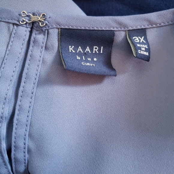 BLUE SHORT SLEEVE TOP WITH LASER CUTOUTS - Picture 5 of 6